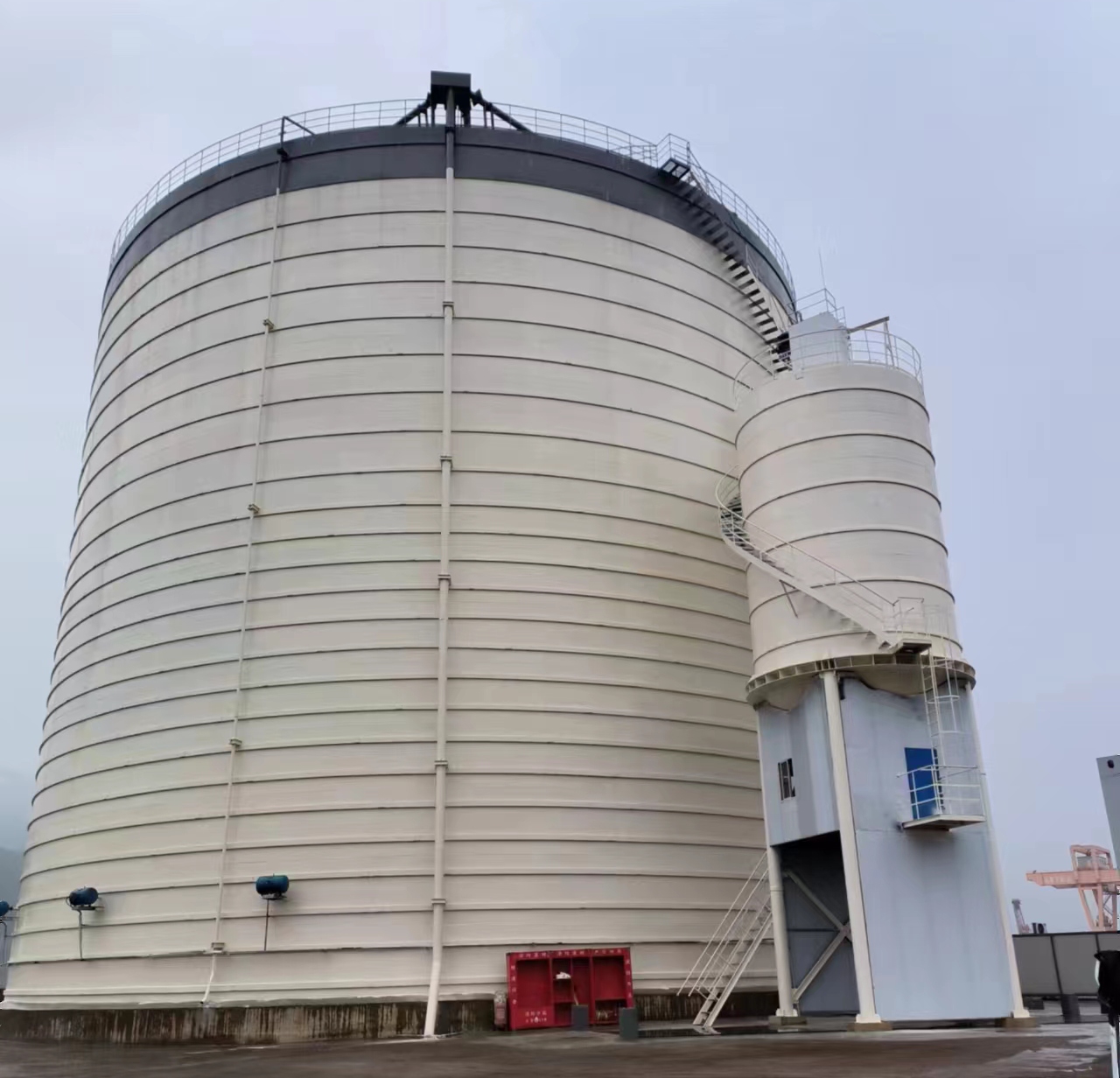 下陆10万吨水泥钢板库